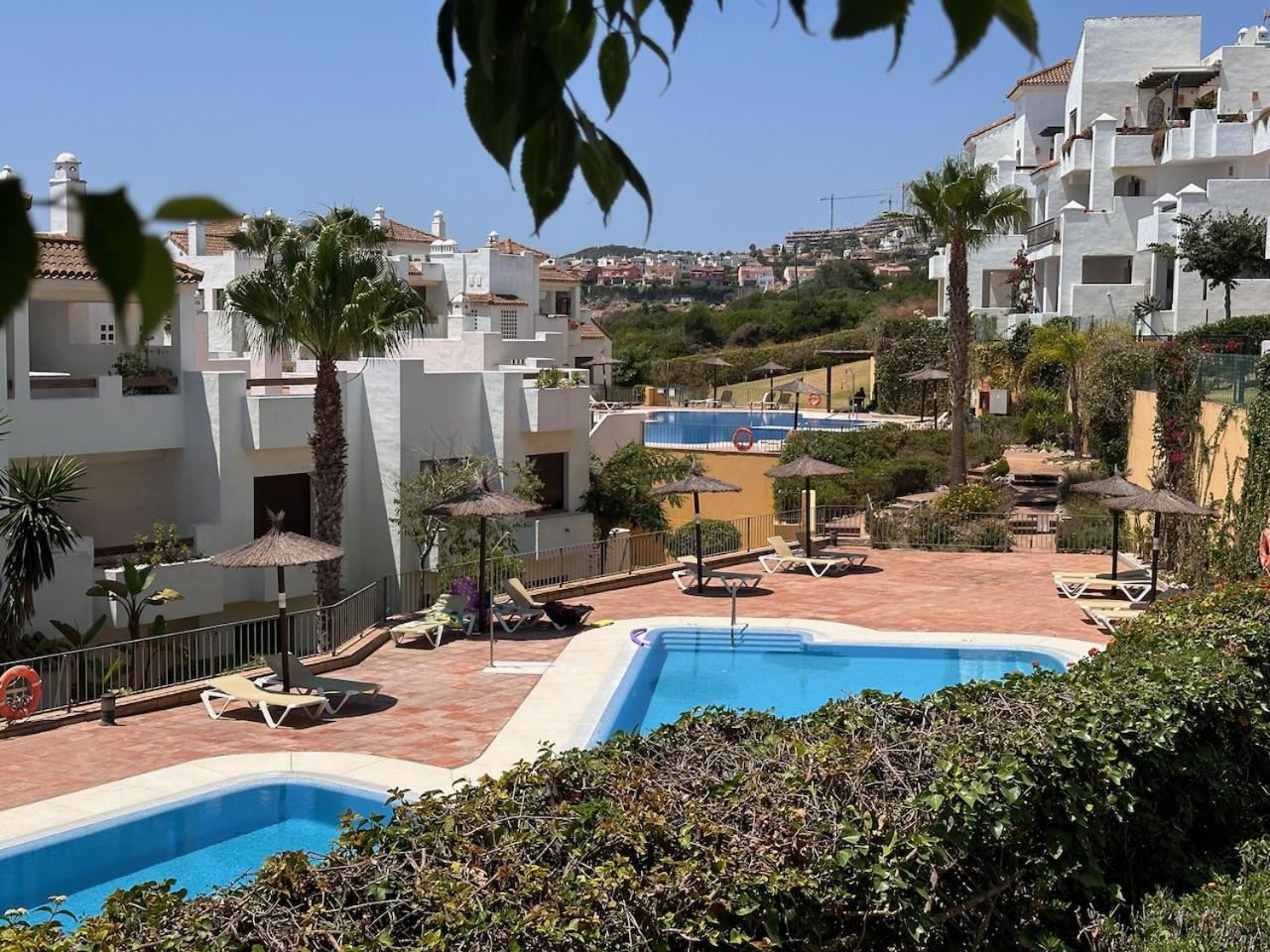 Quiet Family Apartment, 4 Pools, Close To The Beach And Golf, La Marina Alcaidesa 9 02 Zewnętrze zdjęcie