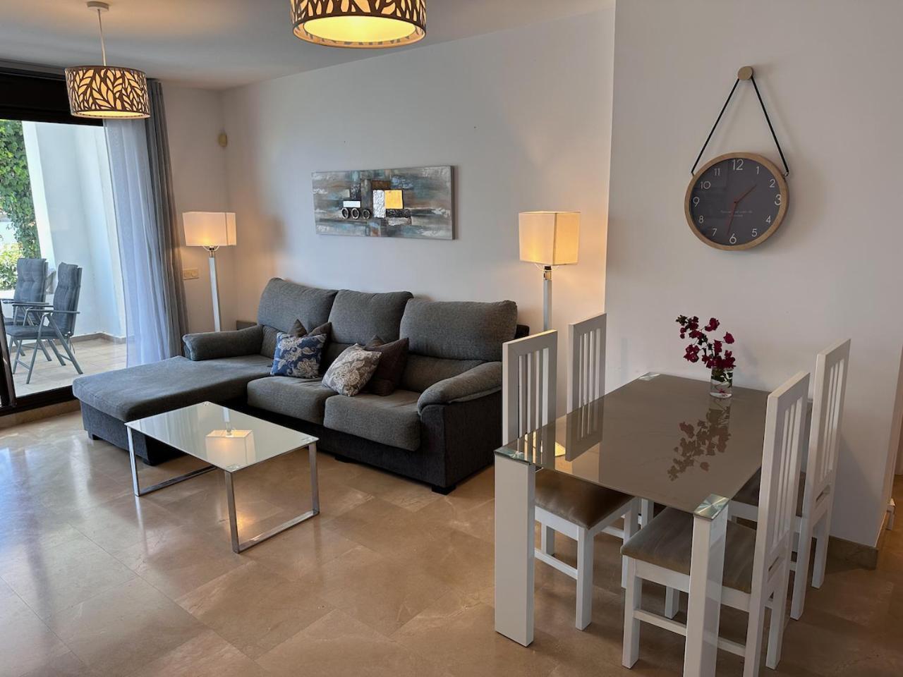 Quiet Family Apartment, 4 Pools, Close To The Beach And Golf, La Marina Alcaidesa 9 02 Zewnętrze zdjęcie