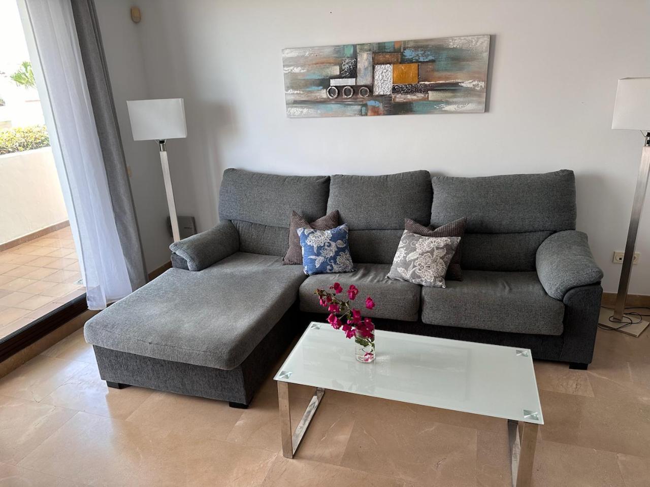 Quiet Family Apartment, 4 Pools, Close To The Beach And Golf, La Marina Alcaidesa 9 02 Zewnętrze zdjęcie