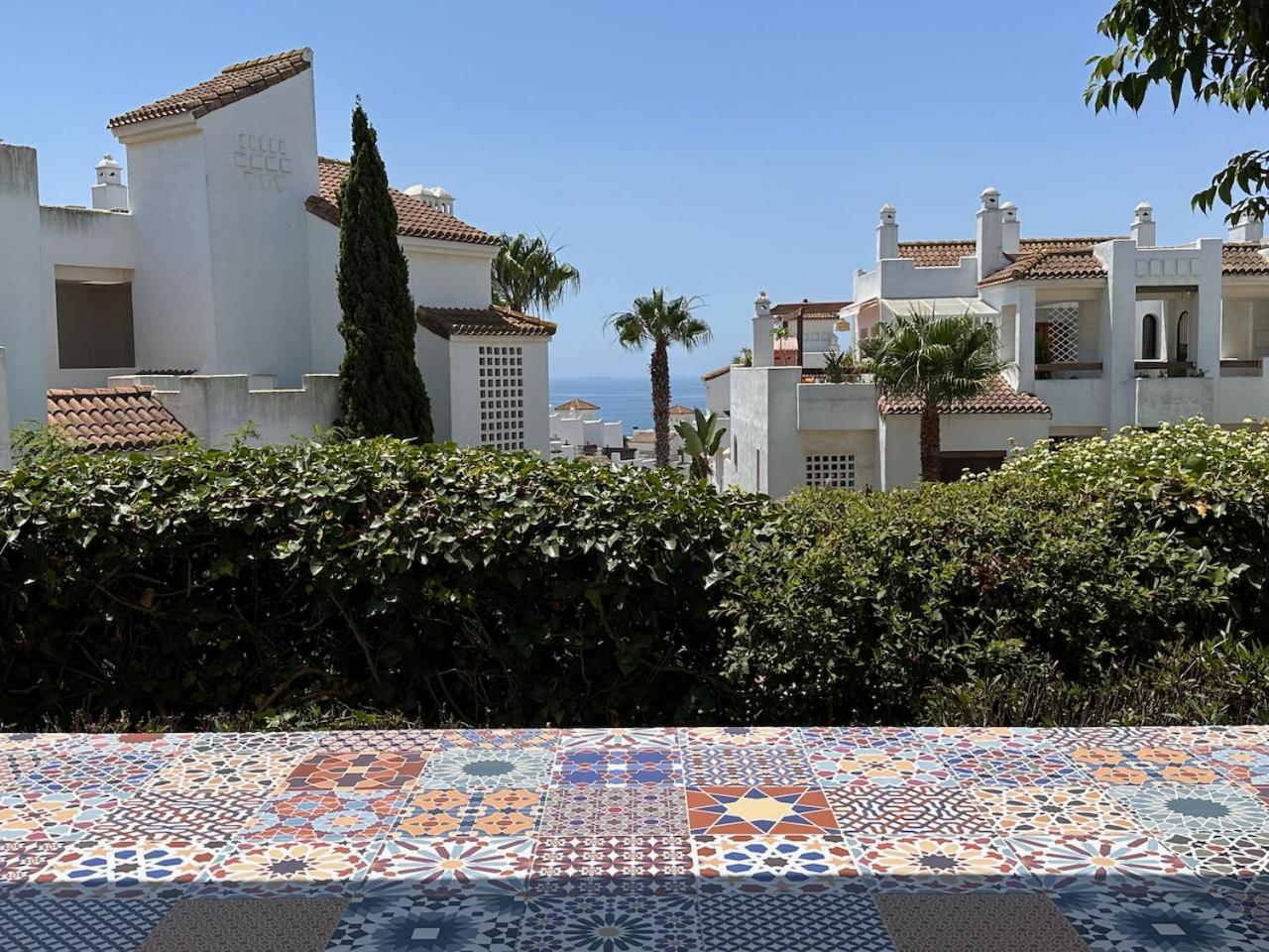 Quiet Family Apartment, 4 Pools, Close To The Beach And Golf, La Marina Alcaidesa 9 02 Zewnętrze zdjęcie